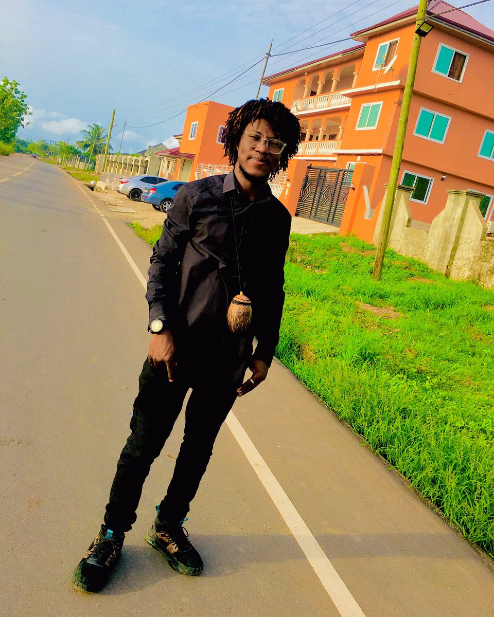 kobbyyankey's tweet photo. My Biggest flex is that God never took his hands off me and neva Will😊  ✊🏿🔥
#drive_
#musicMan https://t.co/lepnZFctJN