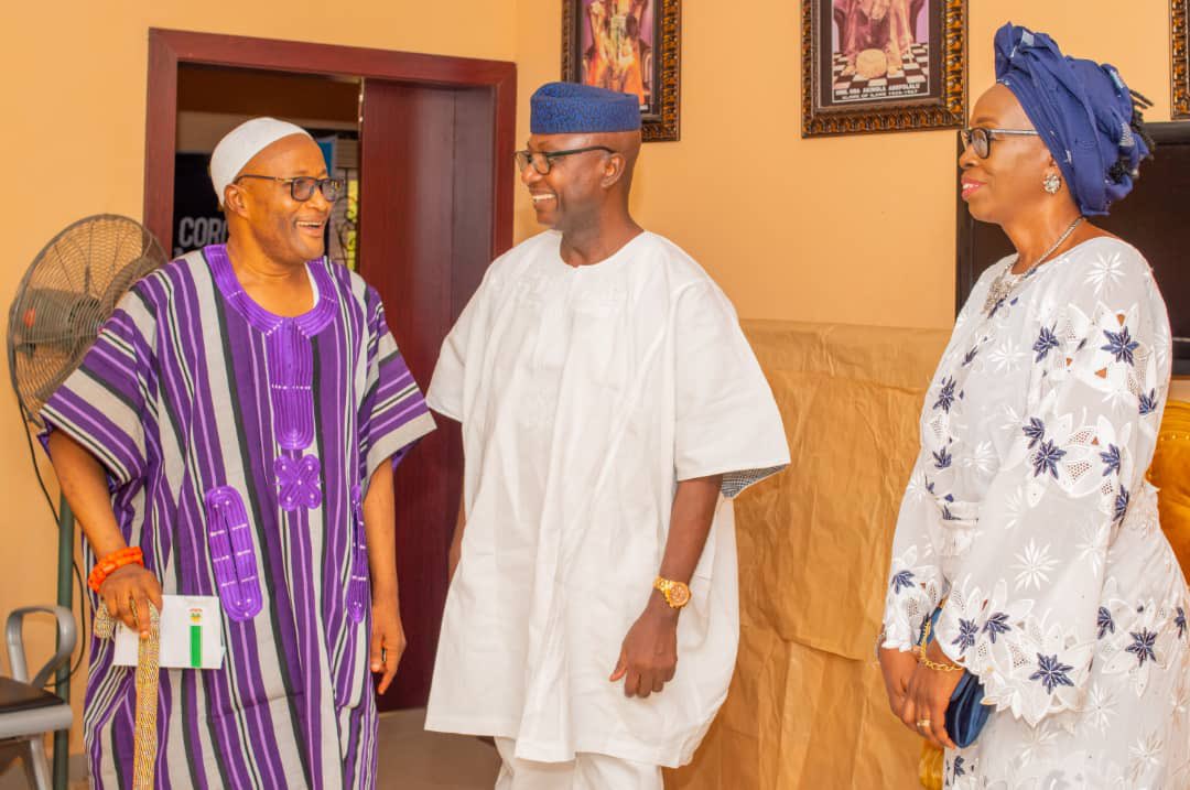 Rt. Hon. Funminiyi Afuye tweet media