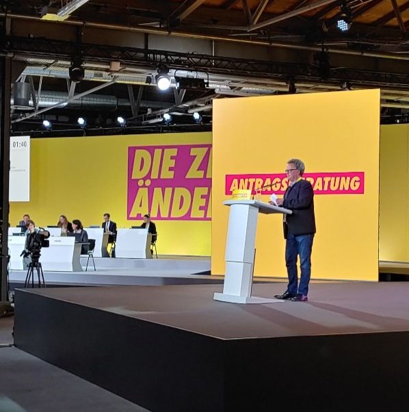 DanielBohlMV's tweet photo. Im Einsatz für liberale Agrarpolitik auf dem 73. FDP Bundesparteitag.
#Agrarpolitik #FDP #BPT22 #Landwirtschaft #MecklenburgVorpommern #FDPMV #FDPBPT22 #Agrarlandschaft #Kulturlandschaft #Ernährungssicherheit https://t.co/TH2ortLSIU