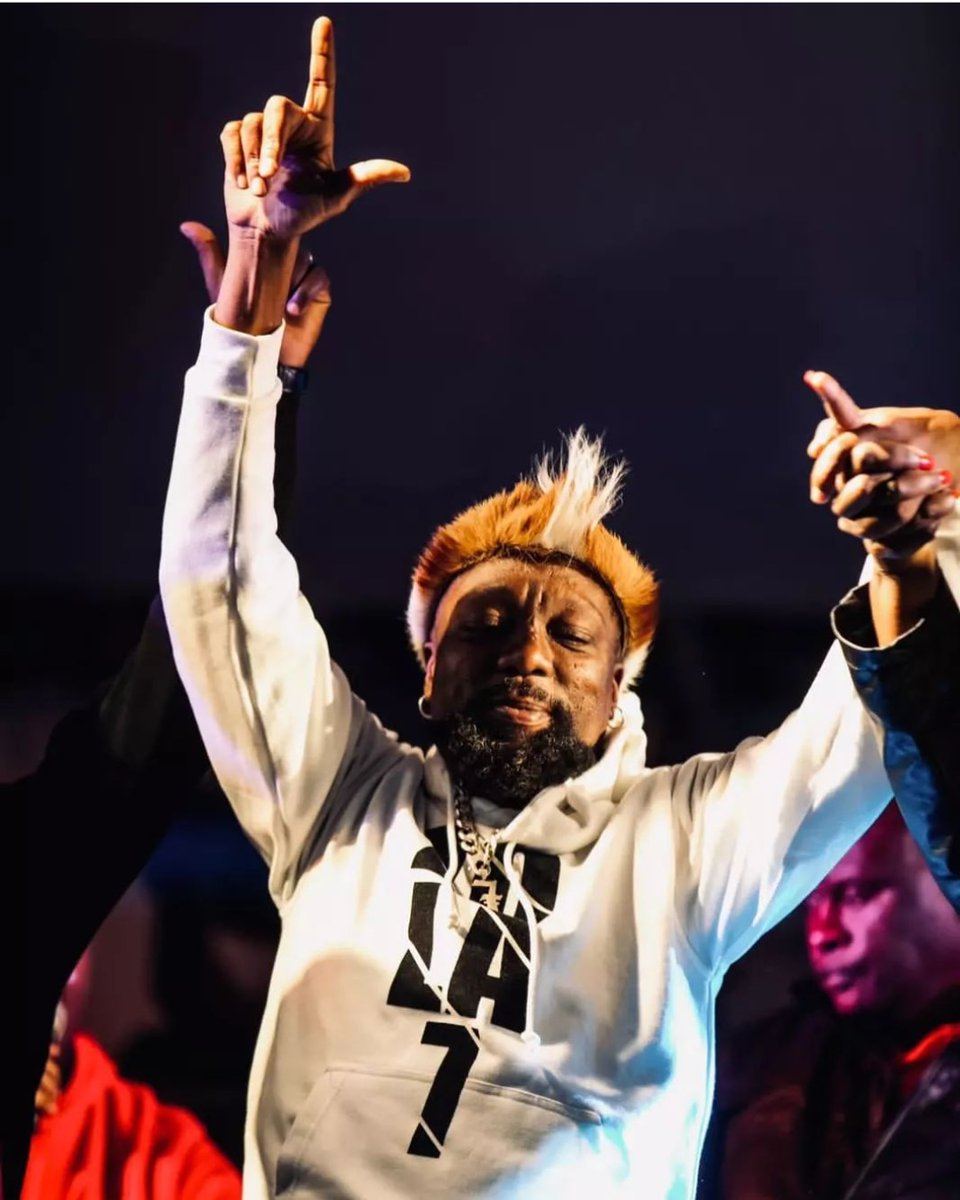 YentaRoom tweet media