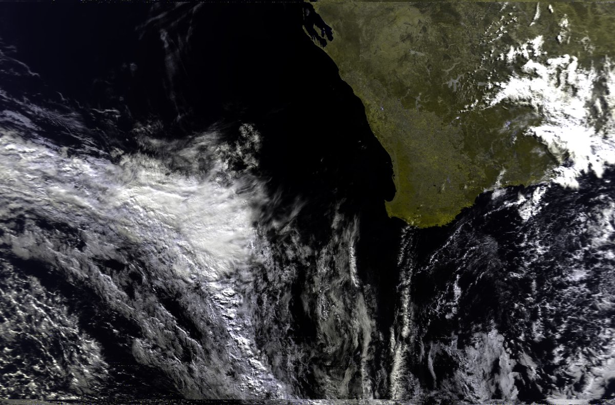 plugger_lockett's tweet photo. Took my Metop-C cadu from this morning and processed it with @Xerbo10's LeanHRPT Decode. Oh wow, that looks MUCH cleaner! Below is the 221 EQ Composite (same data, different software processing stack as earlier today) and the CSWIR+NIR (thanks @petermeteor and @dereksgc!) https://t.co/eWTipBS9tX