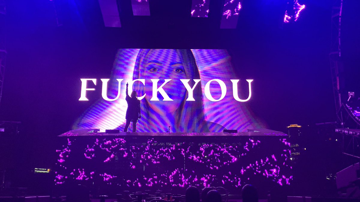 AWonderFangs's tweet photo. A few pics that I took of @awonderland during @UbbidubbiFest :) video dump will be on IG later today https://t.co/hUMILnwGsP