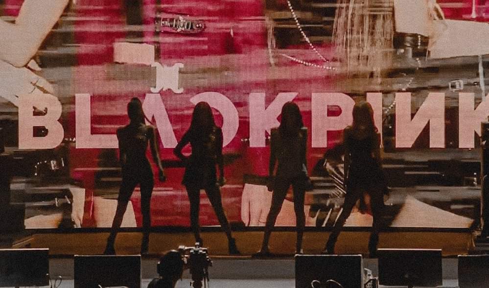 Blackpink88xo's tweet photo. BLACKPINK https://t.co/RV8uqlSPM6