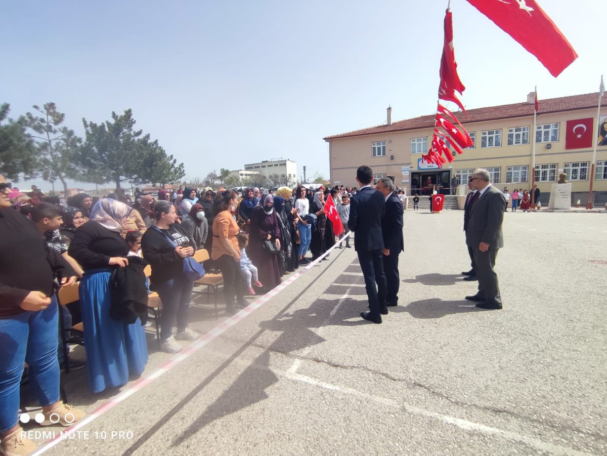BalSehit's tweet photo. Okulumuzda 23 Nisan Ulusal Egemenlik ve Çocuk Bayramını ilçe halkının ve protokolün eksiksiz katılımıyla neşeyle, coşkuyla be büyük bir Sevinçle kutladık. Nice 23 Nisanlara inşallah. @baliseyhkay @baliseyhmem @kirikkalemem @TC_kkalevalilik @tcmeb https://t.co/YE8hPQeHly