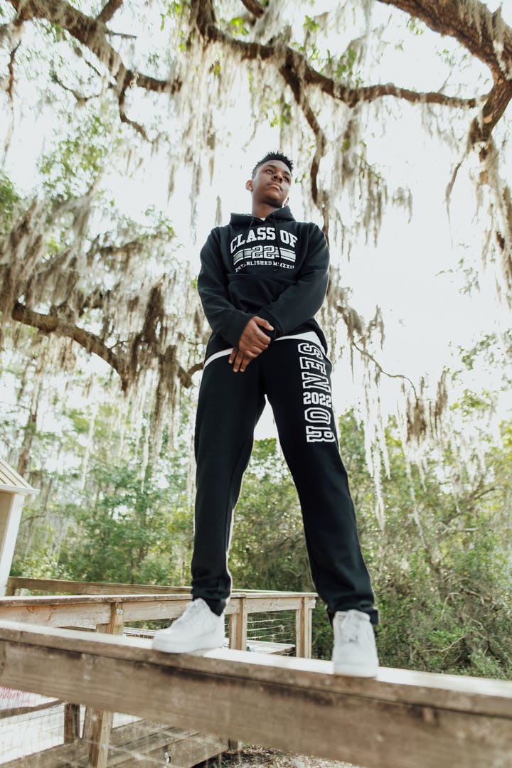 Trendy AND shows off your year!? 😍 Now that's some cool class gear.

Shop here: go.jostens.com/4zqknp