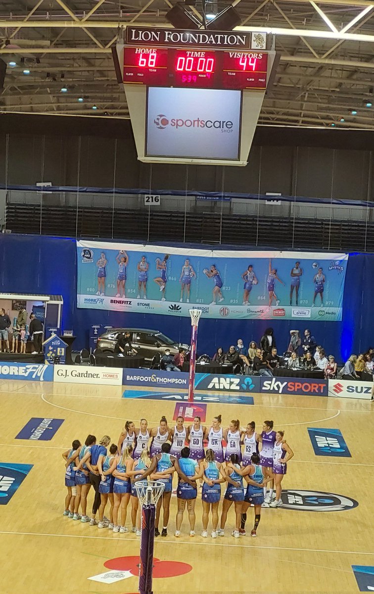 Netball_Waitak's tweet photo. Great game today and great result for the @northernmystics 👏🙌
@ANZPremiership https://t.co/pAH0FsD98U