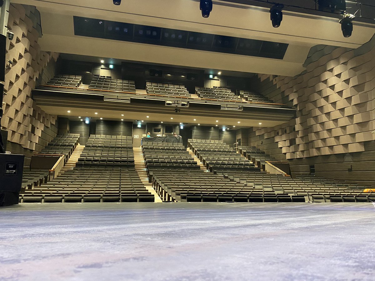 ミュージカル『弥生、三月』
東京公演千穐楽無事迎えました！！
支えてくださったスタッフの皆様
ご来場いただいたお客様
遠くから応援してくださった皆様
心から感謝です！！
素敵なカンパニーの一員となれて
本当に幸せです！！
地方公演も心を込めて、丁寧に。
#弥生三月