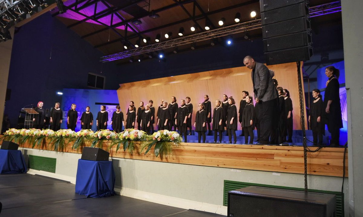 aytoejea's tweet photo. 🔹 Desde Guipúzcoa llega el coro Zaria Abesbatza en la Categoría Adulto. 

¡Que maravillas escucharles! 🥰 https://t.co/AJYtseschg