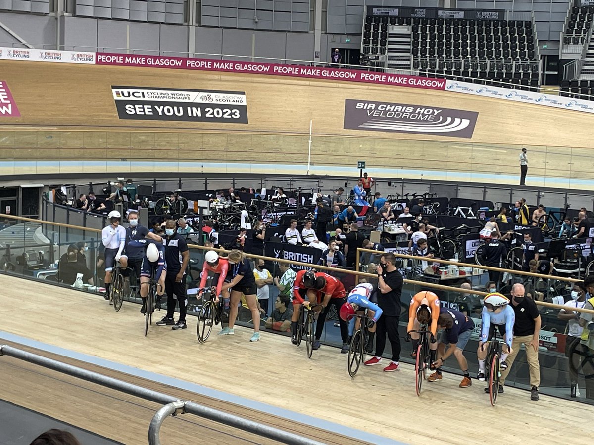 BeicioCymru's tweet photo. @EmmaFinucane123 goes next in her keirin qualifyingβ¦
#TissotNationsCup #WCPerformance https://t.co/MiyN44FP6f
