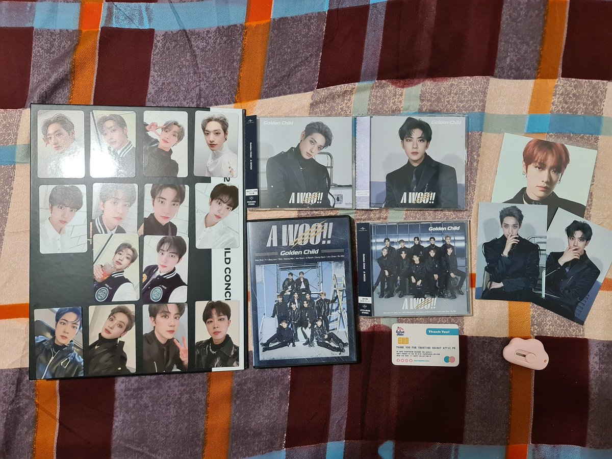 golchaurum's tweet photo. jibeom a woo le pc umuwi 😭😭😭

a woo albums + play md arrived safely today 🥰🥰 thank you so much @secretatticcom for accommodating my orders once again 💚💚 https://t.co/HAFTs1fObs