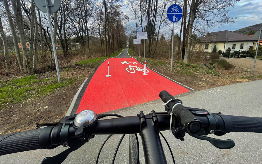 wadowiceonline's tweet photo. Ścieżka rowerowa połączy Wadowice z Zatorem i Podolszem. Jest przetarg: https://t.co/khbz5P6Lxk

#veloskawa @velomalopolska #ścieżkarowerowa #wadowice #tomice #zator #podolsze #zdw @RadioKrakow @RowerowChrzanow @rowerowesygnaly https://t.co/K3OLjZFpjl