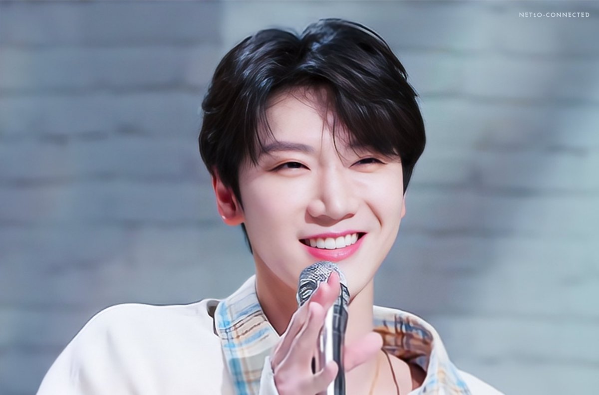 Net10_Connected's tweet image. Cutie🐈
#TEN #เตนล์ #李永钦  #텐 
#李永钦了不起舞社 #GreatDanceCrew 
#GDCxTEN_SpecialStage #TEN_AestheticStage #GreatDanceCrew_EP2