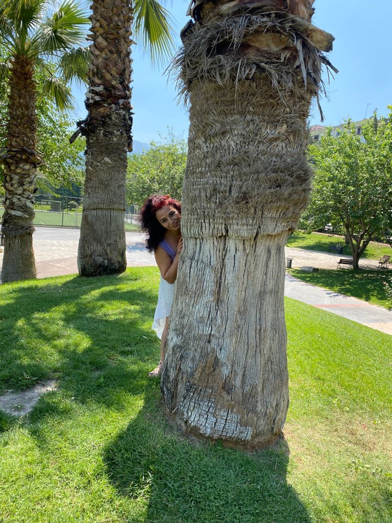 Ben çocuk kalmak istedim sen büyümemi o yüzden anlaşamadık 🥳