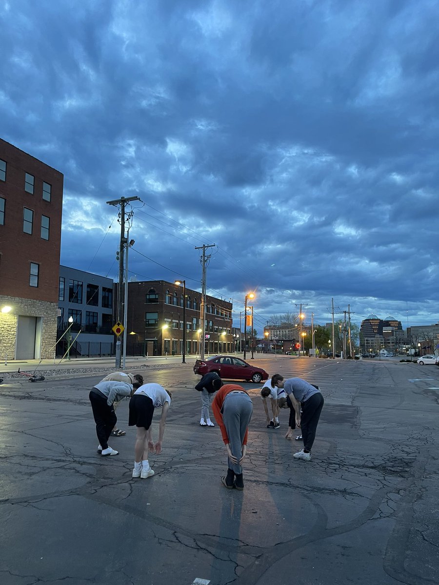 clarkjas22's tweet photo. Early morning stretch! #wiplaymakers in KC! @THeggs_32 @jesperson4 @travis_hedtke https://t.co/kwd0JDw1lV