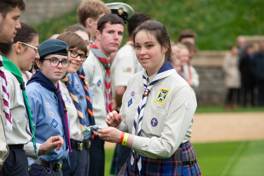 scouts's tweet photo. Huge congratulations to the young people who will be receiving their #QueenScoutAward at Windsor Castle today. These awards are given for outstanding personal achievement and service to their community. High fives all round! https://t.co/Dyk8nqcPSv