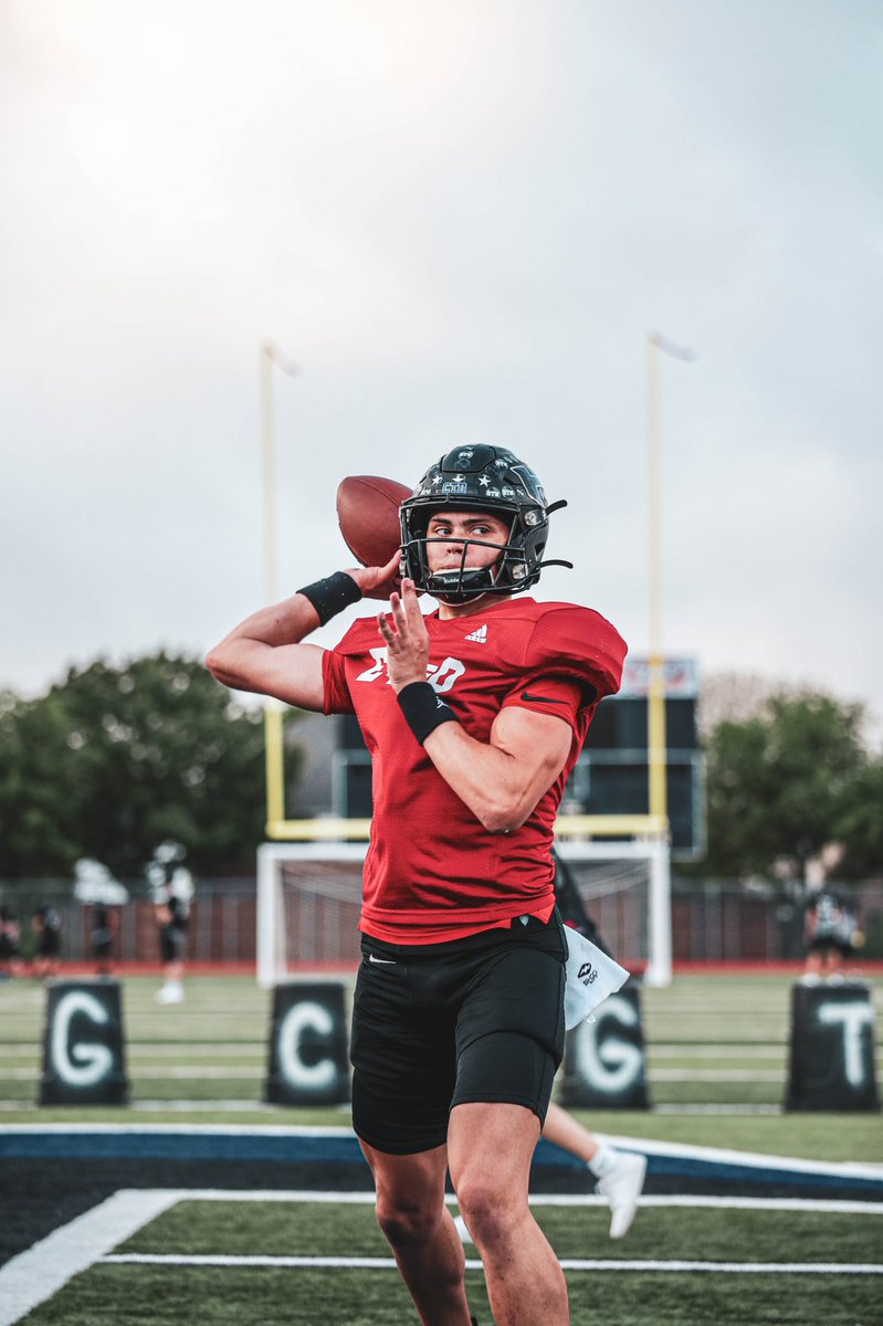 Spring Football is here for @BraxtonBaker15 and the rest of the Hebron Hawks team. Time for him and his Co23 teammates to leave it all on the field. Thanks to @HebronFootball @hebroncbrazil @Coach_Woody1 for investing in his growth as a player, leader, and man.