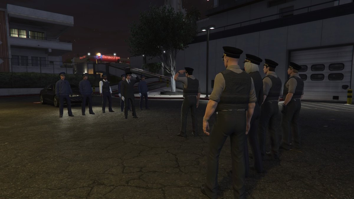 GCMF_pr's tweet photo. 4月22日(月)
サンアンドレアス州警察と大阪府警海外派遣LS支局(@OFPD_LS_110)により初の
【合同集団パトロール】が実施されました！
これは旧LAPDクルー(@Los_LSPD)で提携し約4年の時が経ち内戦を共に戦った組織同士の初の連携であります。 https://t.co/d5RfaoWCzS