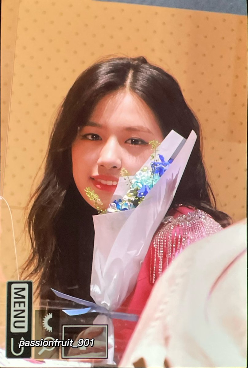 passionfruit901's tweet photo. 220424

💐🐱

#yujin #IVE #유진 #아이브 
#안유진 https://t.co/S9k1cSmhRE