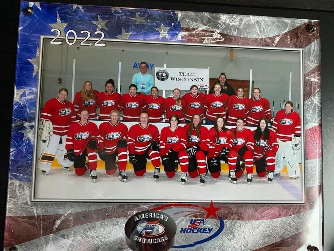 WEHLGirlsHockey tweet media
