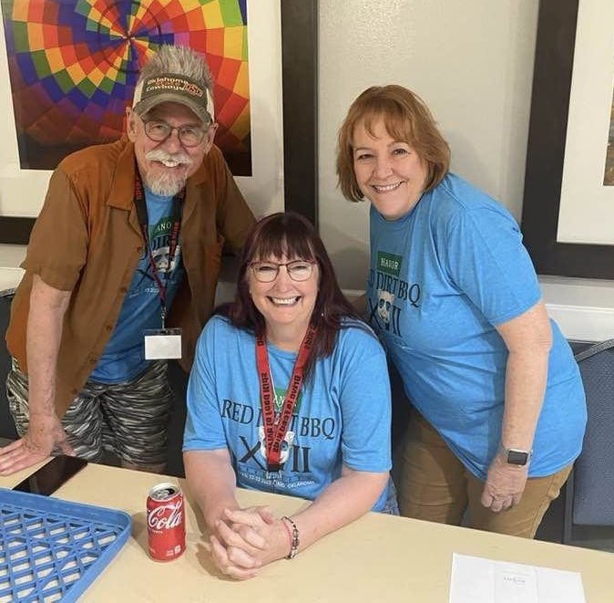 captnzen's tweet photo. Busy Sat!Helped w/the judging of the HANOR Smokin’ Red Dirt BBQ 🍖, hit the #Enid Symphony Soiree. A wrap at the #Ambucs Regional Convention w/The Stars ⭐️ Band. Danced my boney ass off! &amp; seeing #CodyCanada Friday I’ve had “Boys from Oklahoma” on an endless tape loop in my head! https://t.co/vi5QcDyifs