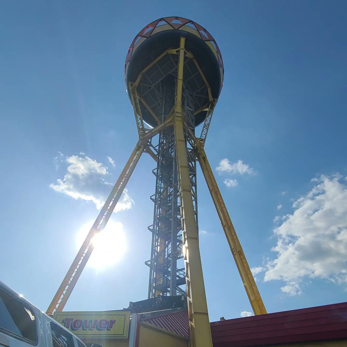 ReadySetAutism's tweet image. We are slowly but surely making our way up the East Coast of USA!  Most people who have traveled the east coast have stopped at this famous roadside attraction!  Unfortunately there isn't much left to do for the kids as this place needs a major renovation!  #Autism #ASD #rvlife