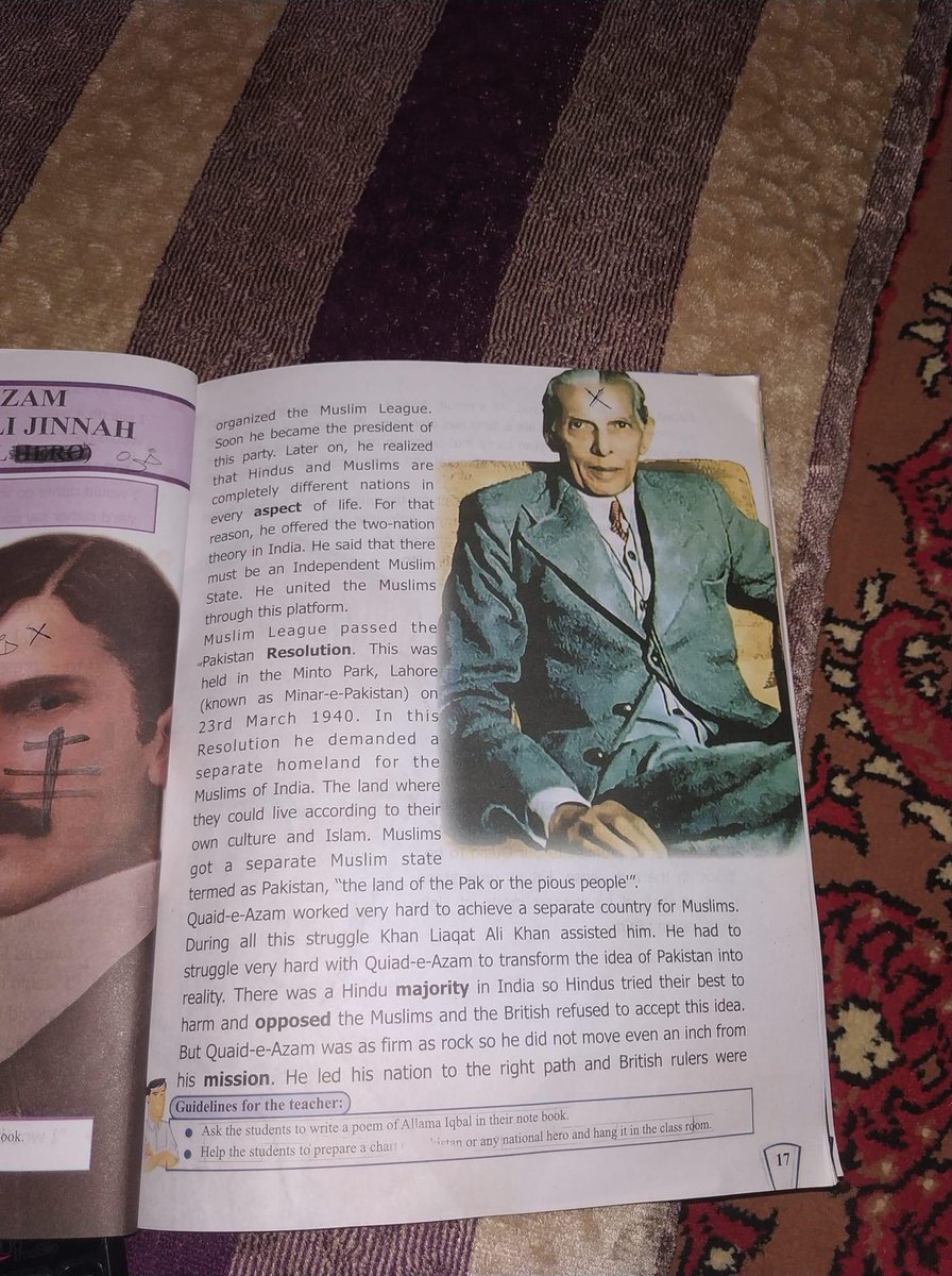 NisarAhmadAh's tweet image. یوه ورور لیکلي چي زما وراره ته یې په ښوونځي کي دا کتابونه ورکړي. دا د انګلېسي ژبي د اووم ټولګي کتاب دی چي د پاکستان د جعلي بنسټکر پنجابي قاعد اعظم تاریخ پکي لیکلی. د خوست او هلمند له نظامي یرغله خبره تر تعلیمي یرغل پوري ورسېده. دا کتابونه چا ښوونځیو ته ورکړي ولي یې ورکړي؟