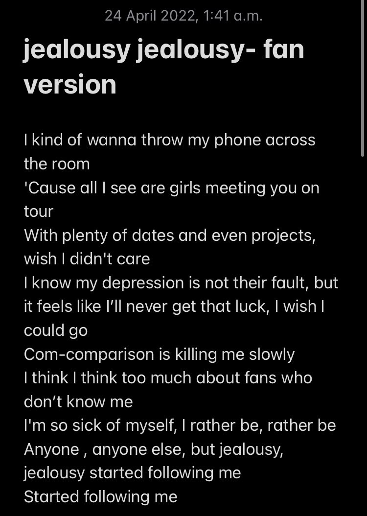 rodrihoee's tweet photo. let me introduce you to “jealousy, jealousy- (fan’s point of view)”🦋hahaha this is how I avoid studying, enjoy :) 💓💘💓 no hate to the fans, even though is kinda true lol https://t.co/9Sgr1biJla