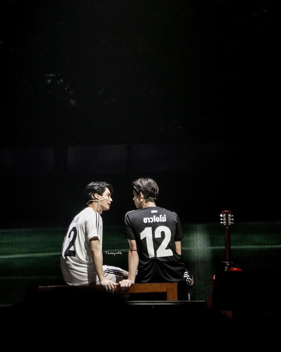 alert_Aeyyyyy's tweet image. นี่คือเหงานี่แหละเหงา นี่คือความจริงที่ได้เจอ
เจ็บปวดทรมาน ลึกลงข้างในใจ
โอ้ความเหงา มันช่างหนาว
มันช่างยาวนานและทุกข์ทน
รอคอยใครบางคนมาหยุดมัน 

แว้กกก!!!ฉันมาเป็นเพลงเลย🤭🤭🤭