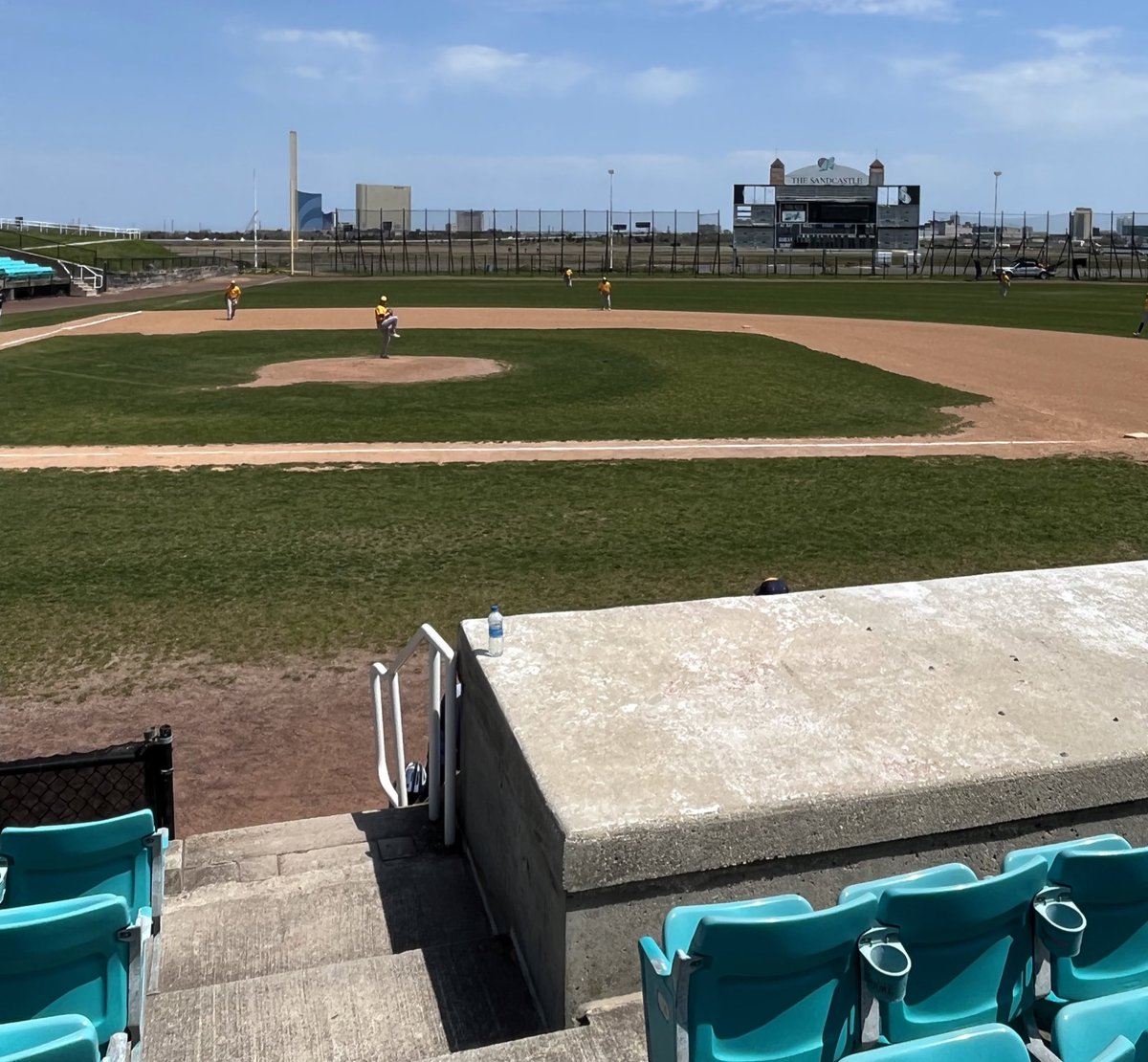 RCSJ Dukes Athletics (@gorcdukes) on Twitter photo ⚾️: Live from the Sandcastle, Dukes and <a href="/bucs_athletics_/">Atlantic Cape Athletics</a> tied 0-0 in the 2nd inning
<a href="/BFAlivestream/">BFA Live Sports 🎥⚾️🏀🏈⚽️🖥</a>: youtu.be/L_oOFjIxDts ⚾️: Live from the Sandcastle, Dukes and <a href="/bucs_athletics_/">Atlantic Cape Athletics</a> tied 0-0 in the 2nd inning
<a href="/BFAlivestream/">BFA Live Sports 🎥⚾️🏀🏈⚽️🖥</a>: youtu.be/L_oOFjIxDts
