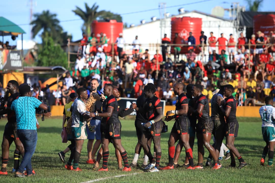 RwenzoriUg's tweet photo. The fans came, they saw, and @RugbyCranes conquered!!
What a magical finale to the #RugbyAfrica7sUG
📸 @tanzimedia
@UgandaRugby @RwenzoriUg @UgandaRugby
#RealMagic #HydrateUG https://t.co/XkwYAtJ2EQ