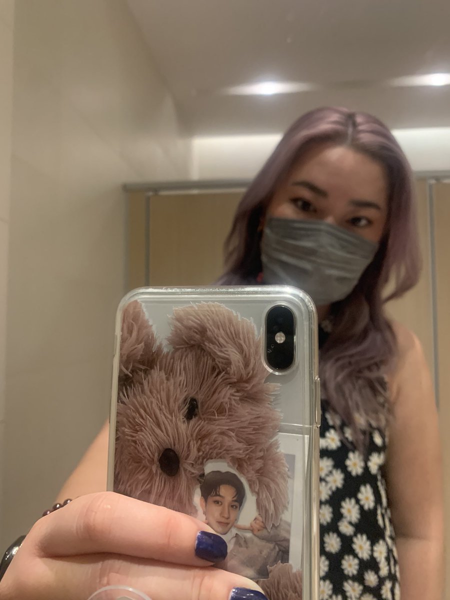auangxiiiiiiii's tweet photo. ลืมเอานิ้วจิ้มแก้ม…
#StaySelcaDay
#SelfieForChan
#SelcasForChan
#selfiewithchan https://t.co/xBCF4bDs0H
