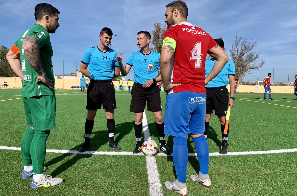 Houngan_Spirit's tweet photo. Final de la primera parte @edmfchurra 2-0 @CFSantomera1 @terceramurcia @todofutbolmurci @treceraG13 https://t.co/hotpxKrA7i