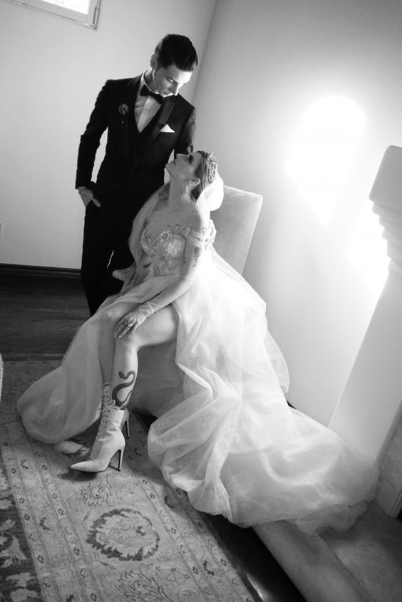 ㅤㅤ ㅤ
ㅤㅤ ㅤ
𝐇𝐀𝐏𝐏𝐘 𝐎𝐍𝐄 𝐘𝐄𝐀𝐑 𝐌𝐀𝐑𝐑𝐈𝐄𝐃 𝐅𝐎𝐑 𝐔𝐒! You're mч onlч one αnd ɯıll ever be. Thαnk чou for beıng the love of mч lıfe, Freчα Fαerч-Lαıl. Love чou, forever.
ㅤㅤ ㅤ
ㅤㅤ ㅤ