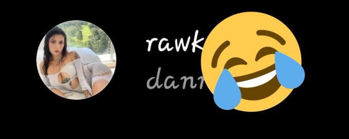 Guys who uses "models" as pfp are weird. I'm not talking about cartoon or art related.  I'm talking about<a href="/tag/ihatemen"class="tags"><span>#ihatemen</span></a>