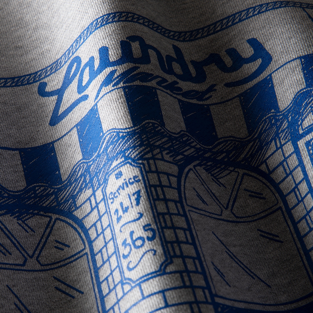 Market Store drop / Available tomorrow 8PM GMT.
Only at Laundry Market.