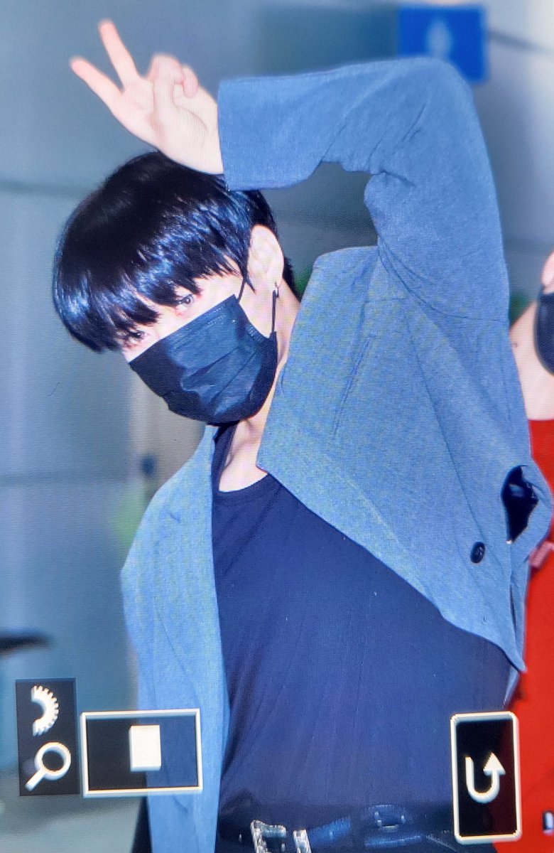 990417_hm's tweet photo. 220424 고양 세계태권도품새선수권대회
그냥 ㄱㅇㅇ ㄱㅇㅇ...😭
#레인즈 #RAINZ #K타이거즈제로 #케이타이거즈제로 #케타제로 #KTIGERSZERO #변현민 #현민 #프리뷰
@bhm___99 ❤️ https://t.co/AfJIsyTLML