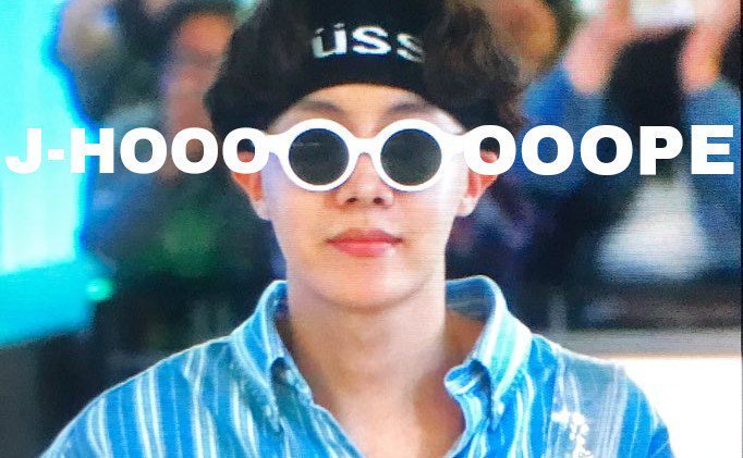 _Purple_Forest_'s tweet photo. Dokładnie rok temu Hobi dodał tego mema na Twittera https://t.co/nc8p91LX12