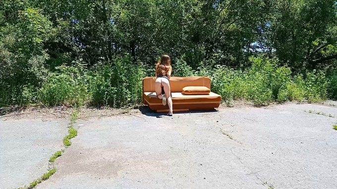 I have a very interesting dress...😻It unzips so much that it becomes, well, very sexy😎 #flashing #exhibitionism<a href="/tag/braless"class="tags"><span>#braless</span></a><a href="/tag/nopanties"class="tags"><span>#nopanties</span></a><a href="/tag/nsfw"class="tags"><span>#nsfw</span></a><a href="/tag/exhibitionist"class="tags"><span>#exhibitionist</span></a><a href="/tag/hotwife"class="tags"><span>#hotwife</span></a>