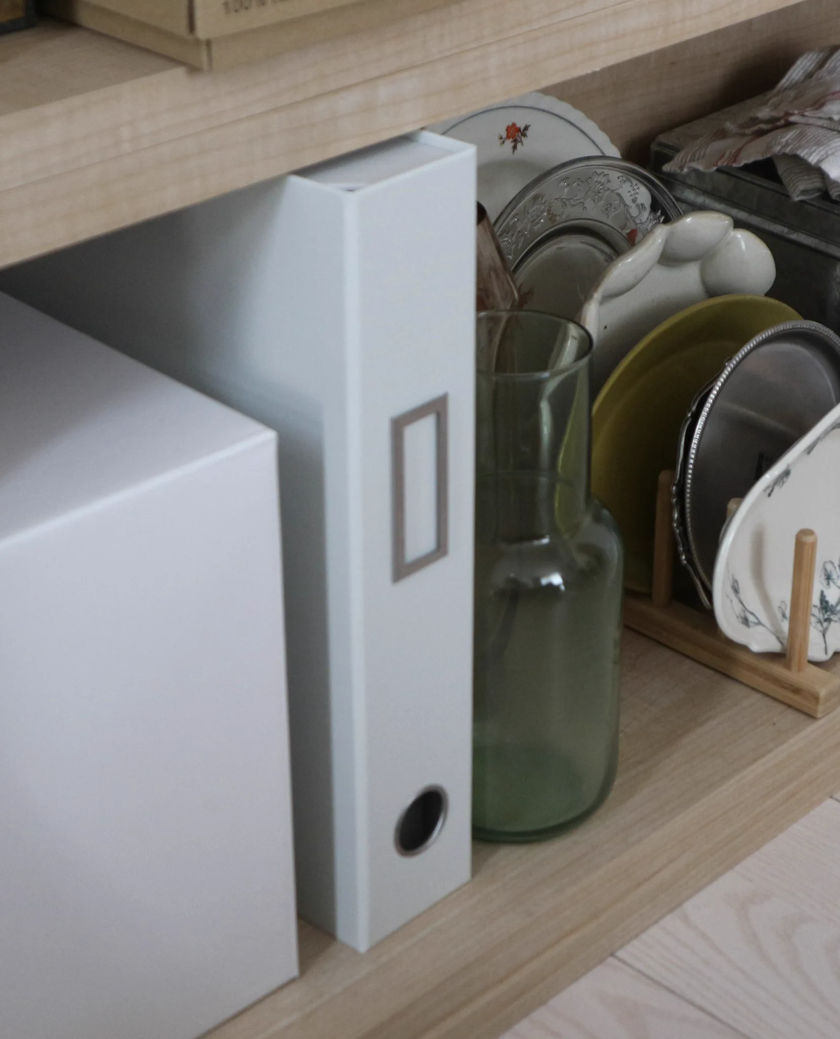 こんなの欲しかった！すき間にも収納できちゃう小物入れが優秀すぎる！