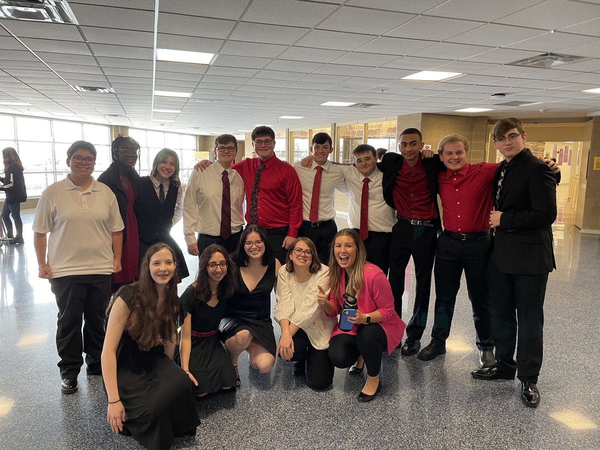 MSHS_ShowChoirs's tweet photo. Wowza Cantori Small Group! Superior Rating at District Music Contest! #OutworkOthers
⁦@MSHSGirippo⁩ ⁦@MSHSactivities⁩ https://t.co/TRMP82wnhu