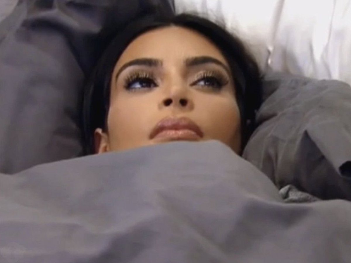 twinklresources's tweet photo. When you realise it's Sunday again #TheKardashians https://t.co/64ajwEiIrD