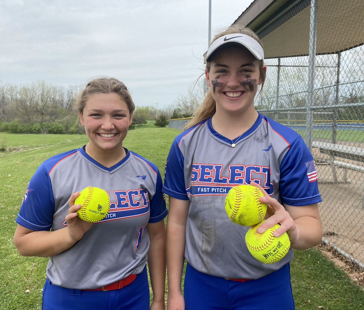 Select Fastpitch 16U Morris tweet media