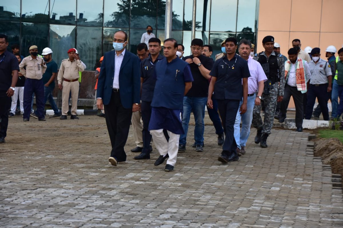himantabiswa's tweet photo. Inspected the Dibrugarh Cancer Centre, which will be dedicated to people on April 28 by Adarniya PM Shri @narendramodi ji.
A joint initiative of GoA & @tatatrusts, this state-of-art facility will provide best-in-class services to cancer patients of Assam & especially Upper Assam https://t.co/wKAuliE0Md