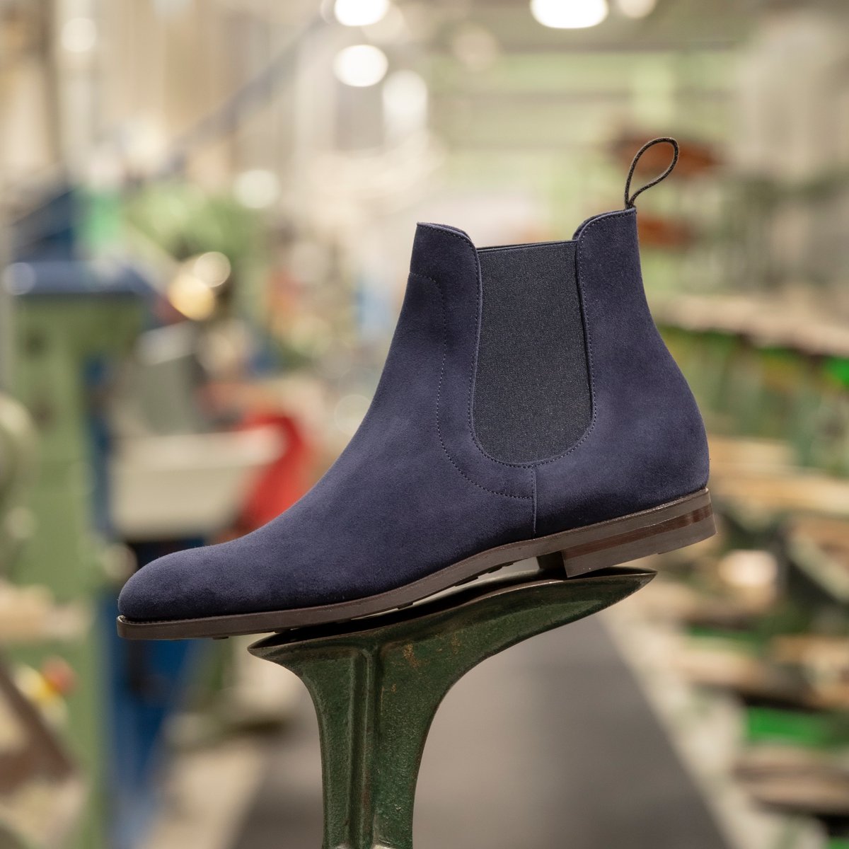 carminashoemake's tweet photo. Introducing our unlined ultraflex goodyear chelsea boots in navy suede. 
​discover at Carmina Shoemaker website &amp; stores. 
​#carmina #flexgoodyear #unlinedboots #chelseaboots #menboots #mensstyle #mensfashion  https://t.co/Vgu5lr6ZXn https://t.co/14YKqjtqIE