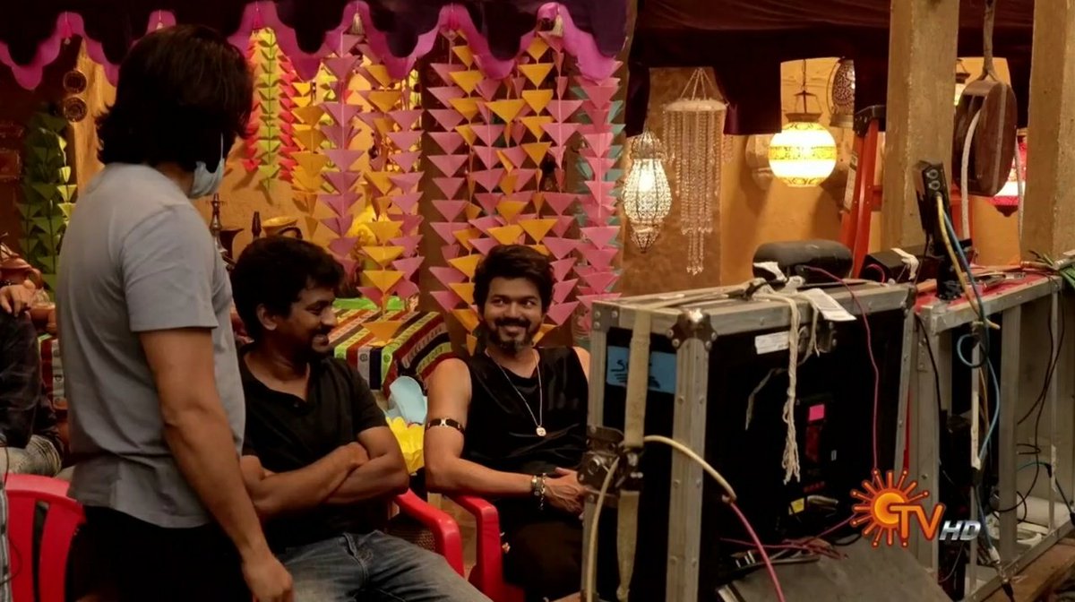 PrakazVijay_Of's tweet photo. #BeastMaking Snaps HD! 🕶️🖤 @ActorVijay #Beast https://t.co/sgzT2H904x