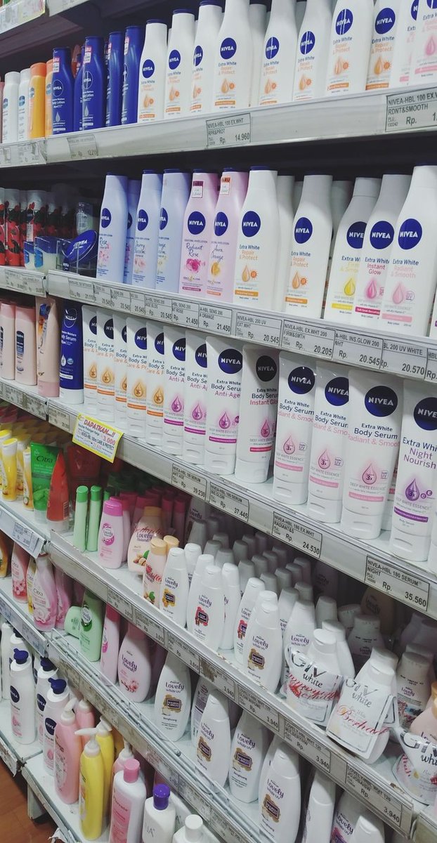 nyariapayaaa's tweet photo. ✨rekomendasi produk untuk mencerahkan kulit/bodycare 

a thread 
✨ https://t.co/mLXACXNfDb