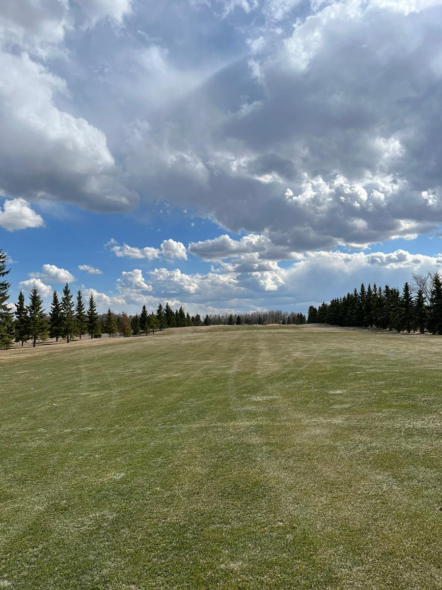 albatroznft's tweet photo. GOOD MORNING FROM THE THE ALBATROZ TEAM.
Great day to play golf and buy NFT'S.
What project with a good community should we join next?
#NFTCommuntiy
#NFTCollection
#nft #golf #golfnft #golfdao #joinproject https://t.co/YGipZxllJa
