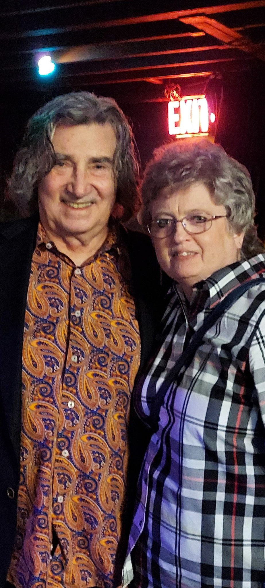 Happy Birthday to the most awesome bass singer Richard Sterban! 