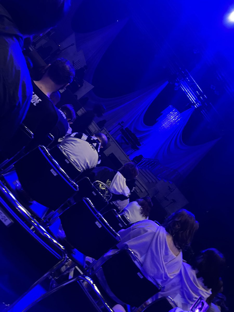 kodaluuuv's tweet photo. くぅちゃんライブ千秋楽ほんとに最高でした😭
席もめちゃくちゃ近かったし楽しかった❤くぅちゃんありがとう❤ https://t.co/CQuOvmAIkJ