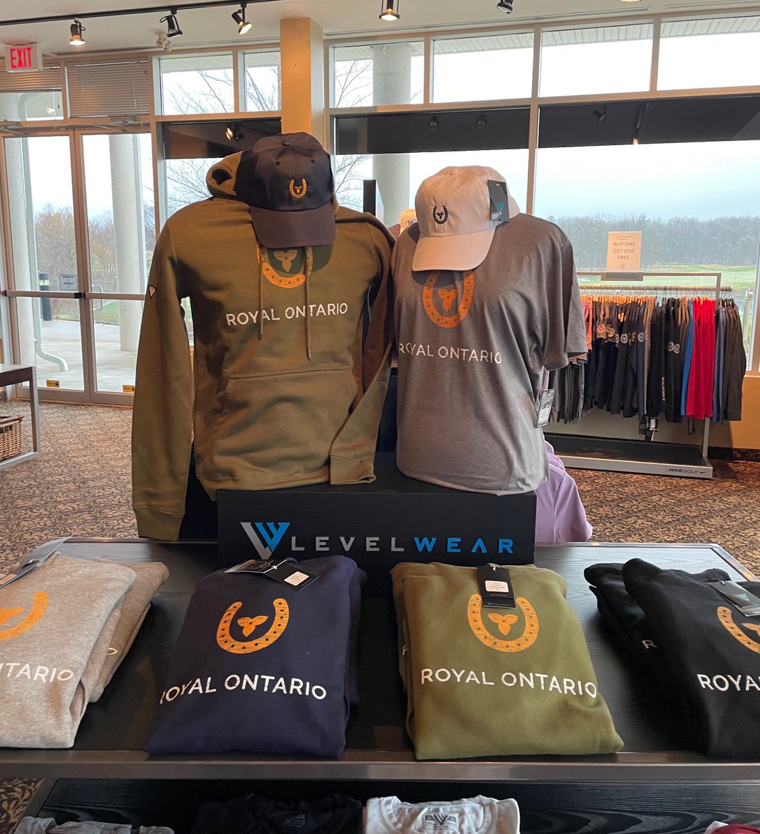 🛒 Shop our newly branded merchandise at Royal Ontario Golf Club! New golf hats and tops in partnership with @levelwear 🙌